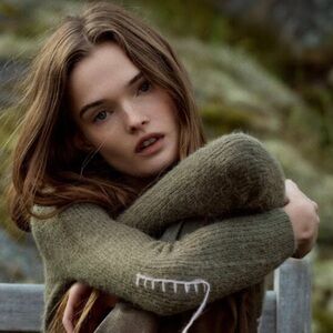 Zara Green Wool Alpaca Women's Sweater
NWT